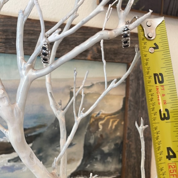 Sterling silver and dark sapphire hoop earrings - Picture 2 of 3